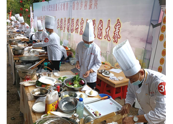  潮州乡村厨师聚焦锡美村开展烹饪技能大比武