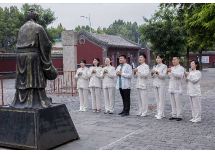 赋能基层门诊，名师在行动——齐铁雄弟子班拜师仪式在石举办